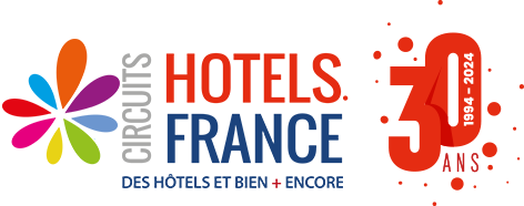 Consultez la brochure Hôtels Circuits France.